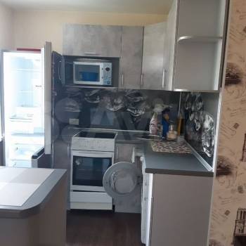 Продается 1-комнатная квартира, 37 м²