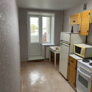 Продается 1-комнатная квартира, 35 м²