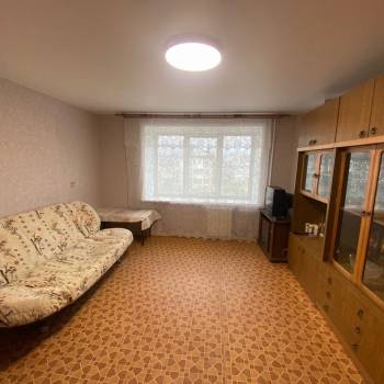 Продается 1-комнатная квартира, 35 м²