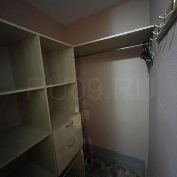 Продается 1-комнатная квартира, 36 м²