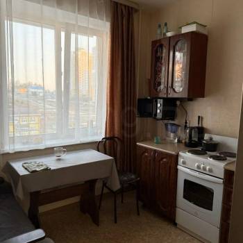 Сдается 1-комнатная квартира, 42 м²