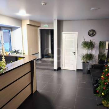 Сдается Нежилое помещение, 165 м²