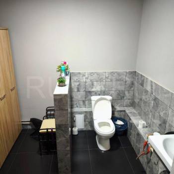 Сдается Нежилое помещение, 165 м²