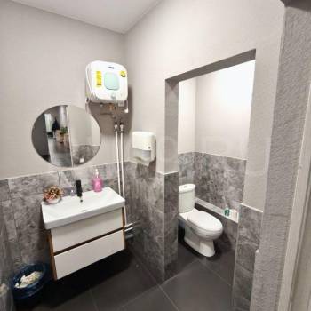 Сдается Нежилое помещение, 165 м²