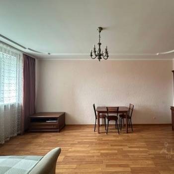 Сдается 2-х комнатная квартира, 59 м²