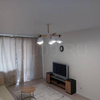 Сдается 2-х комнатная квартира, 65 м²