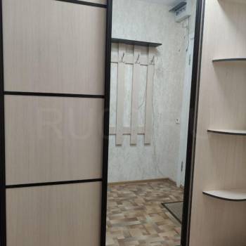 Продается 1-комнатная квартира, 42 м²