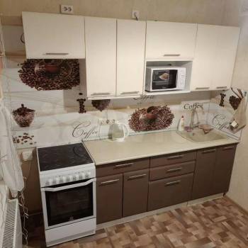 Продается 1-комнатная квартира, 42 м²