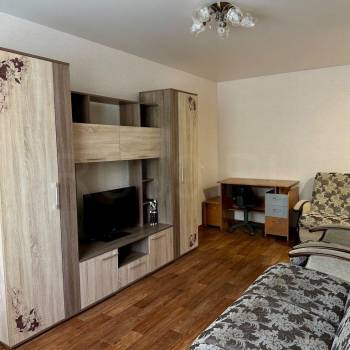 Сдается 1-комнатная квартира, 38 м²