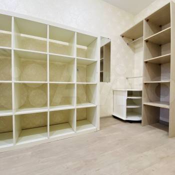 Сдается Многокомнатная квартира, 60 м²