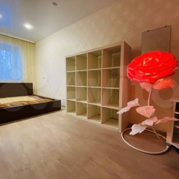 Сдается Многокомнатная квартира, 60 м²