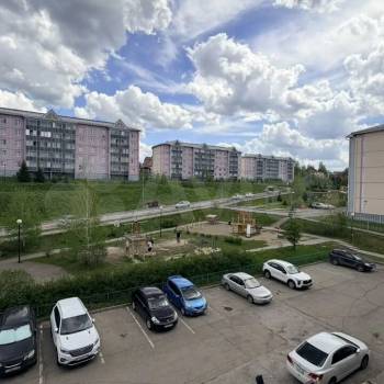 Продается 1-комнатная квартира, 42,4 м²
