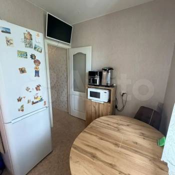 Продается 1-комнатная квартира, 42,4 м²