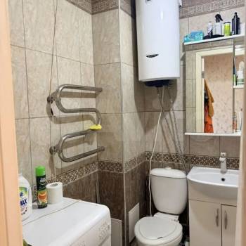 Продается 1-комнатная квартира, 42,4 м²