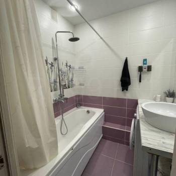 Сдается Многокомнатная квартира, 65 м²
