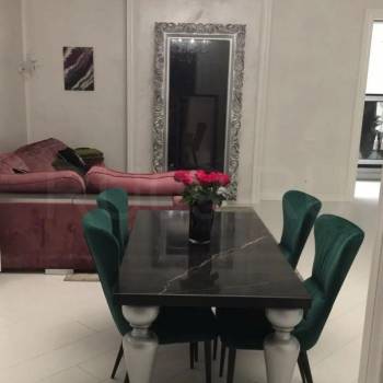 Продается Многокомнатная квартира, 141 м²