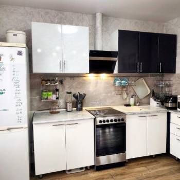 Продается Многокомнатная квартира, 70 м²
