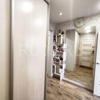 Продается Многокомнатная квартира, 70 м²