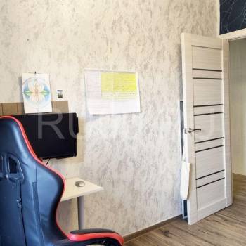 Продается Многокомнатная квартира, 70 м²