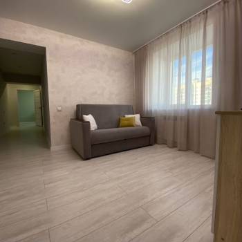 Сдается Многокомнатная квартира, 84 м²
