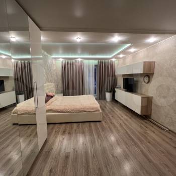 Продается 3-х комнатная квартира, 118 м²