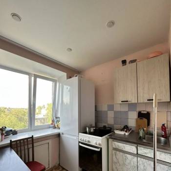 Сдается Многокомнатная квартира, 64 м²