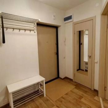 Продается 1-комнатная квартира, 31,6 м²