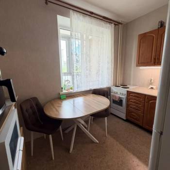 Продается 1-комнатная квартира, 33 м²