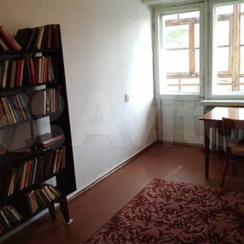 Продается 1-комнатная квартира, 32 м²