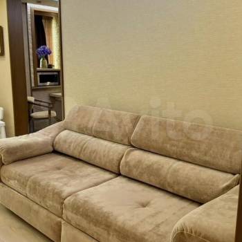 Продается 1-комнатная квартира, 42 м²