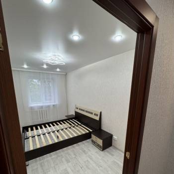 Сдается Многокомнатная квартира, 60 м²