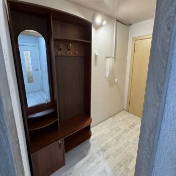 Сдается Многокомнатная квартира, 60 м²