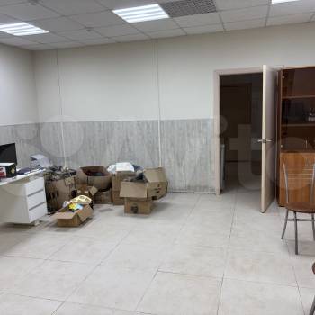 Продается Нежилое помещение, 200 м²