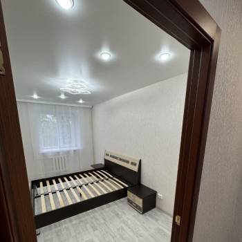 Сдается Многокомнатная квартира, 60 м²