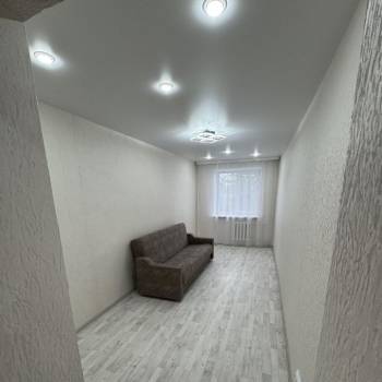Сдается Многокомнатная квартира, 60 м²