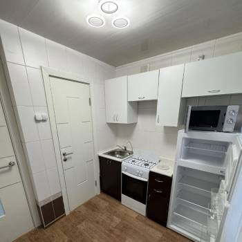 Сдается Многокомнатная квартира, 60 м²