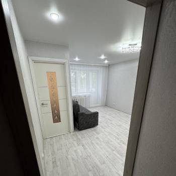 Сдается Многокомнатная квартира, 60 м²