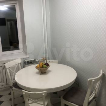 Сдается Многокомнатная квартира, 62 м²