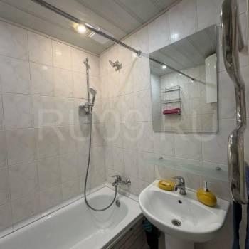Продается 3-х комнатная квартира, 64 м²