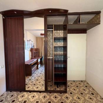 Продается 3-х комнатная квартира, 64 м²