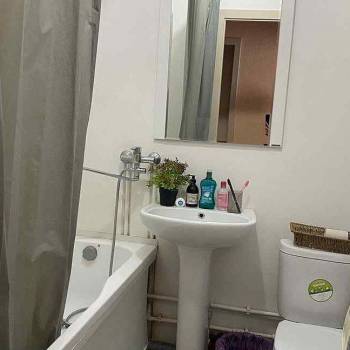 Сдается 1-комнатная квартира, 42 м²