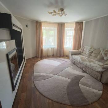 Сдается 2-х комнатная квартира, 60 м²