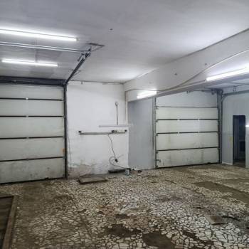 Сдается Нежилое помещение, 230 м²