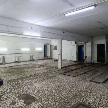 Сдается Нежилое помещение, 230 м²