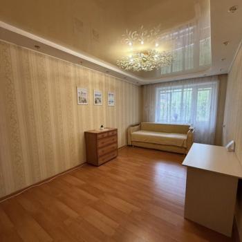 Продается 1-комнатная квартира, 36 м²