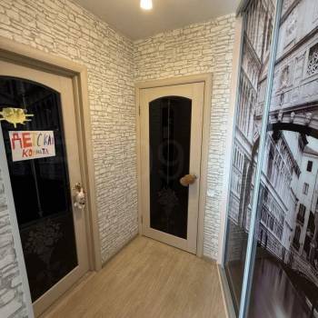 Продается 3-х комнатная квартира, 61 м²