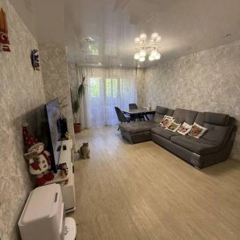 Продается 3-х комнатная квартира, 61 м²