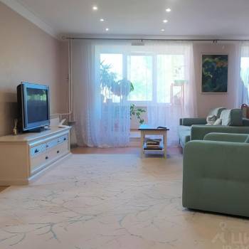 Продается 3-х комнатная квартира, 103 м²
