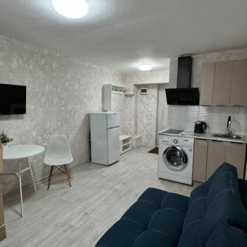 Продается 1-комнатная квартира, 18 м²
