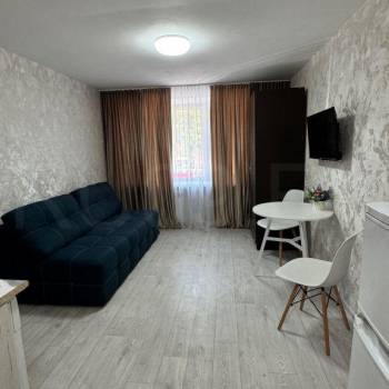 Продается 1-комнатная квартира, 18 м²